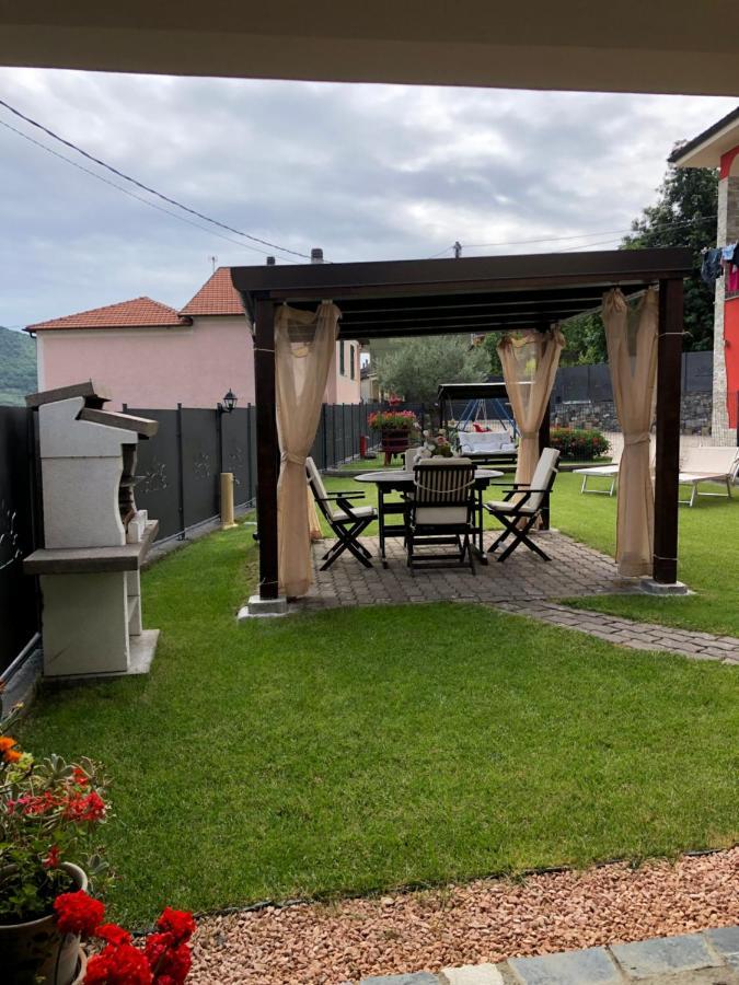 Casa Ginni Con Piscina E Giardino Caravonica Dış mekan fotoğraf