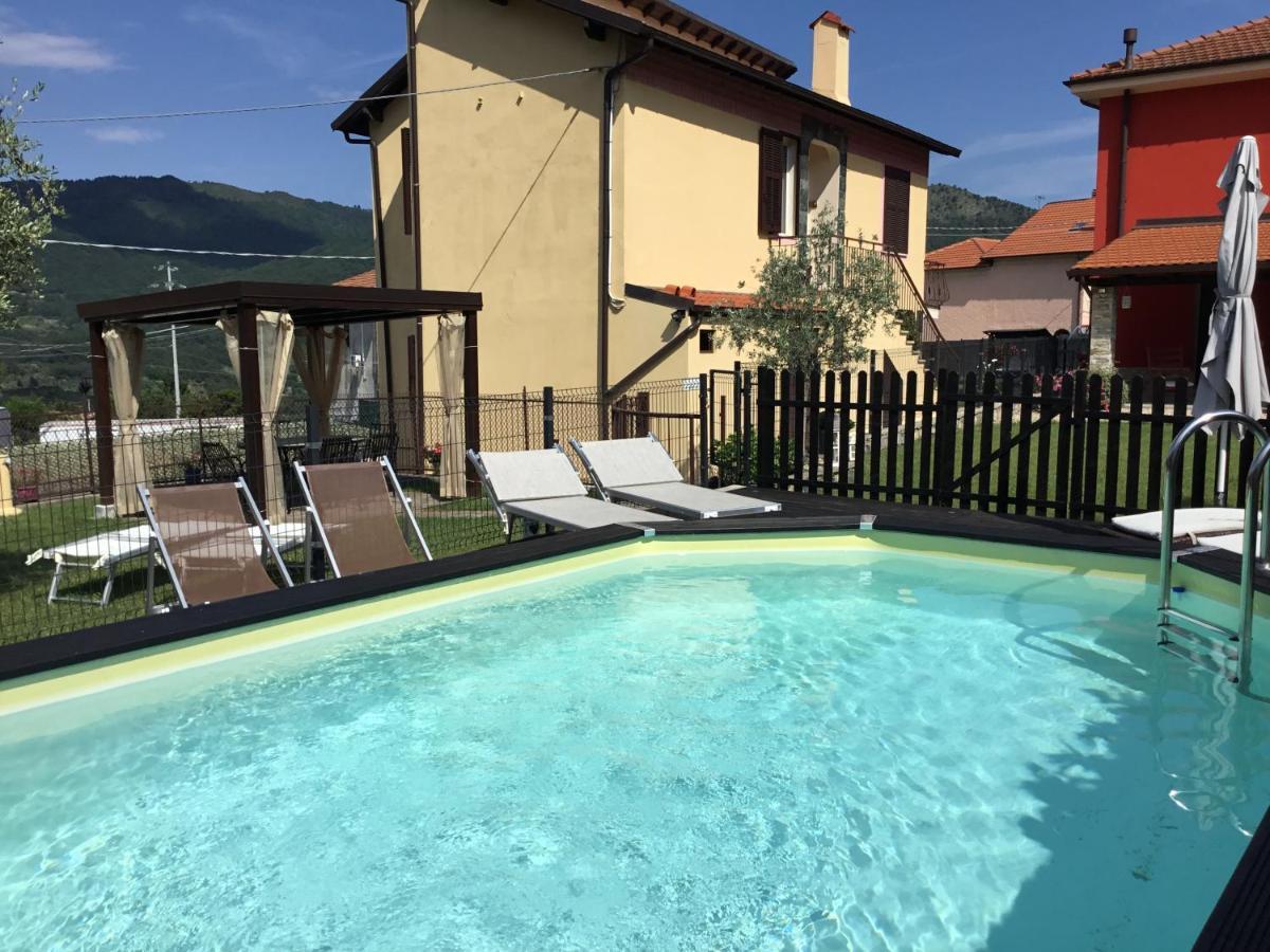 Casa Ginni Con Piscina E Giardino Caravonica Dış mekan fotoğraf